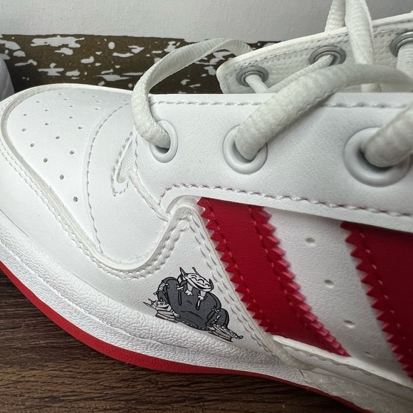 Adidas “Disney and Pixar” - Picture 9 of 11